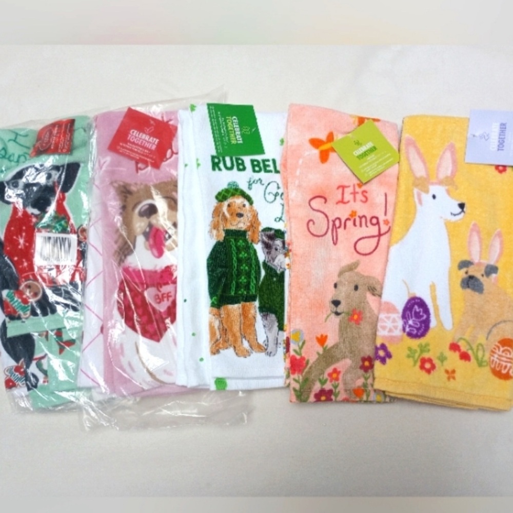 NWT Kohl’s Bundle of Dog Themed Holiday Cotton Kitchen Towels - 5 sets o…